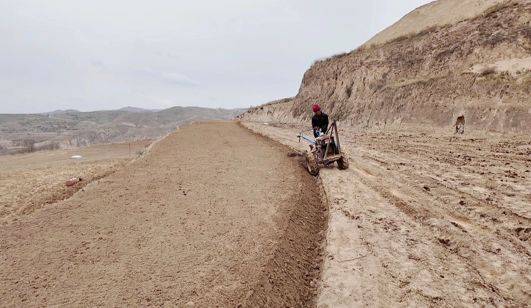 1775634433434788.jpg 照片2.jpg