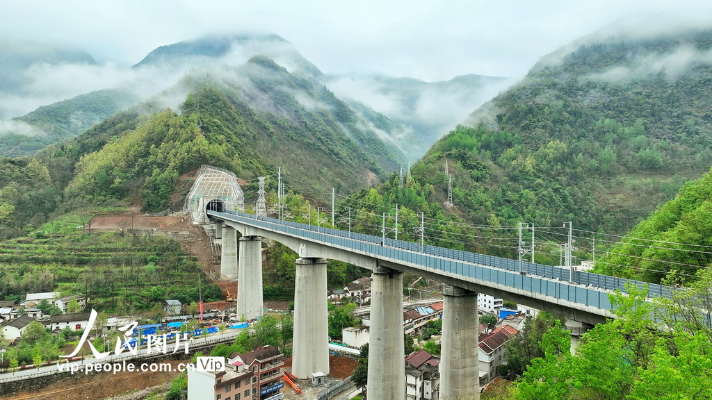 陕西：建设中的西康高铁【6】