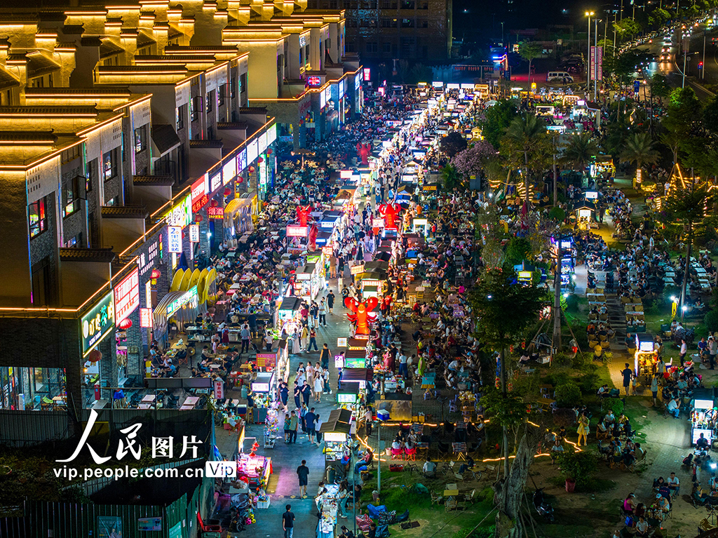 广西梧州：春日夜市人气旺【4】