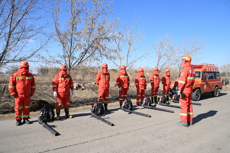 格球山农场有限公司演练现场 崔鸿雁摄.JPG