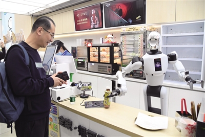 具身智能迈向家庭“终极考场”