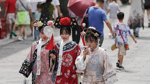 文旅街区热度攀升 这些景点等你“五一”打卡