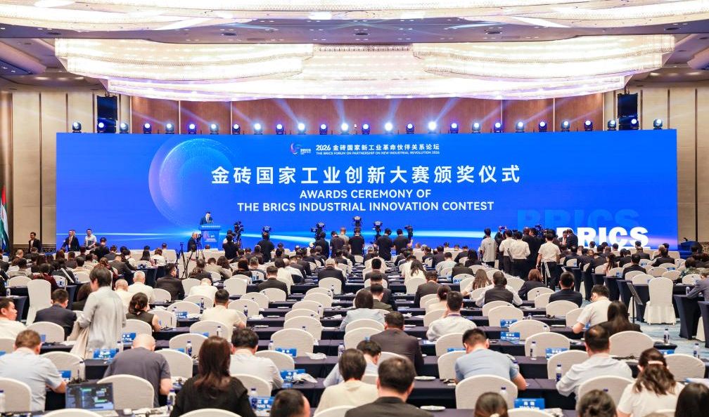 双向奔赴：中国企业金砖合作向“智”向“新”