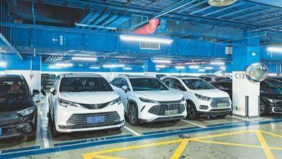 车辆“发福”，车位需扩容？