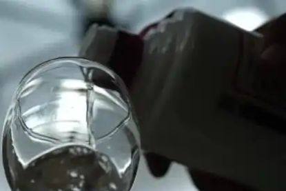 假酒进直播间变“特供酒”？严查！