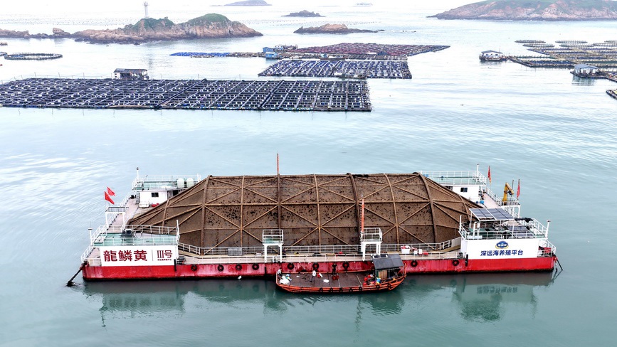 福建连江：“海上钢铁侠”织就“福海粮仓”