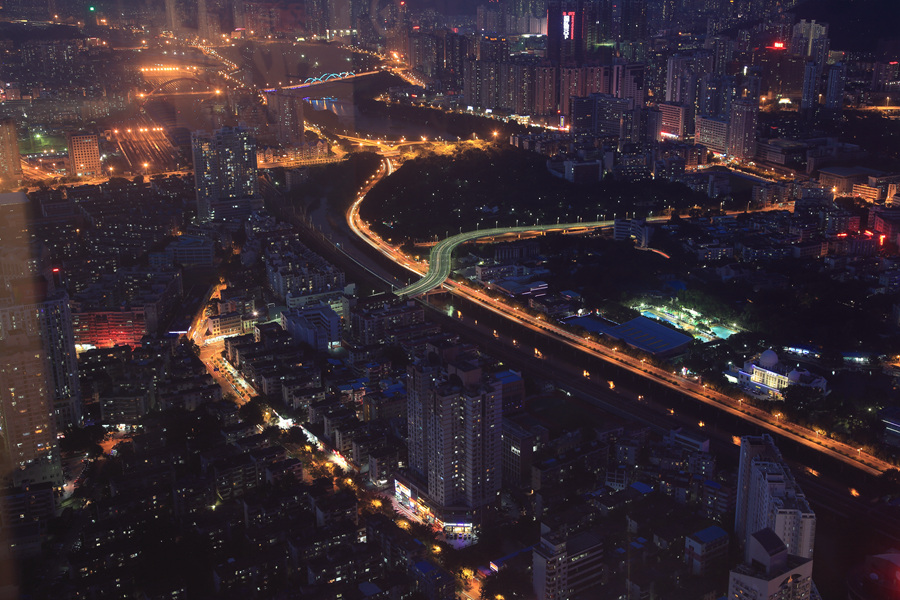 极端天气叠加算力扩张 韧性城市赛道加速成形
