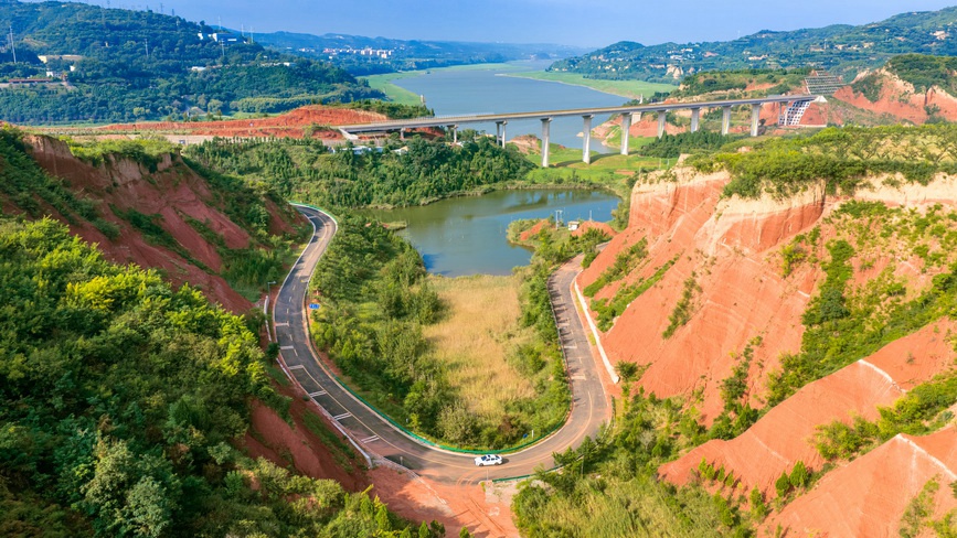 山西平陆：黄河一号旅游公路