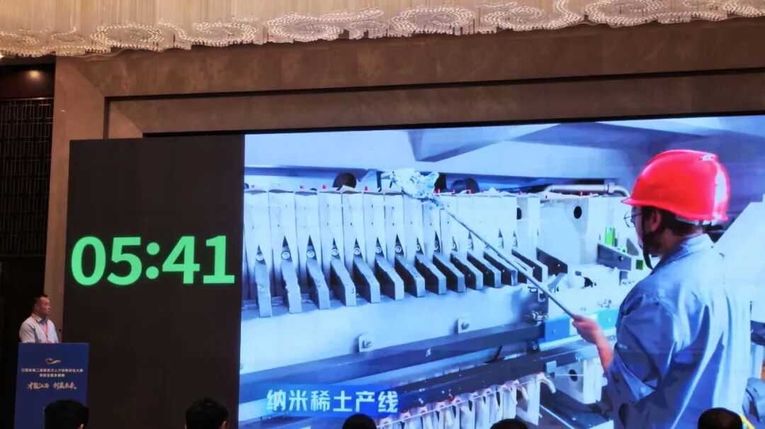 1789896218833822.jpg 比赛现场.jpg