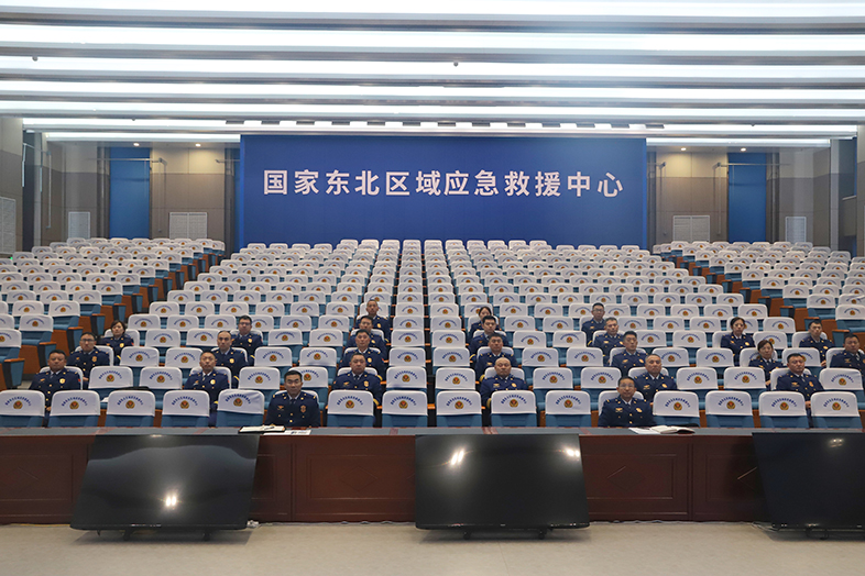 1792656075160253.jpg 集中进行学习.jpg